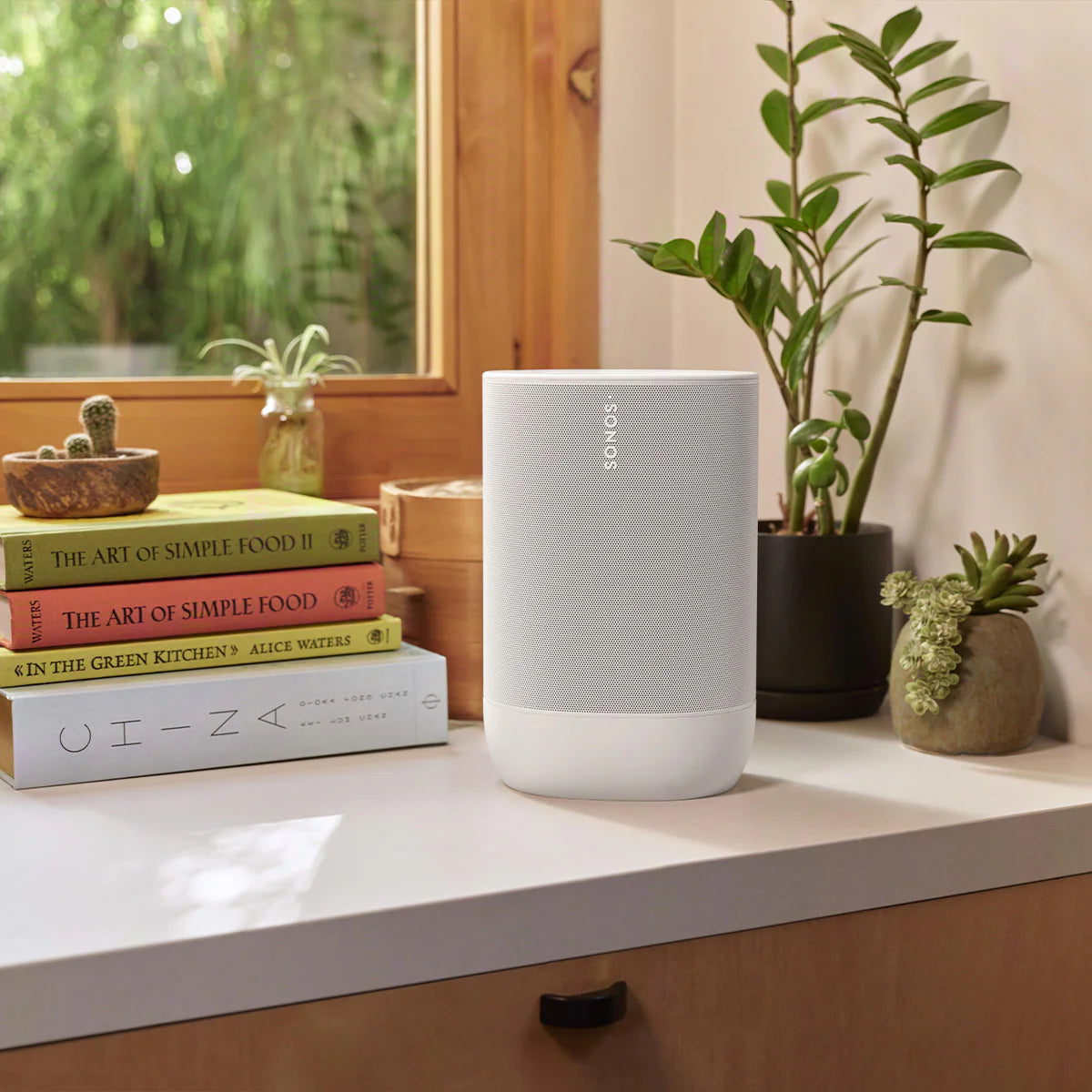 2026 Sonos Move 2 – Enceinte Portable Intelligente Blanche avec Batterie 24 Heures, Bluetooth et Wi-Fi, Résistante à l’Eau, Son Stéréo Puissant et Commande Vocale