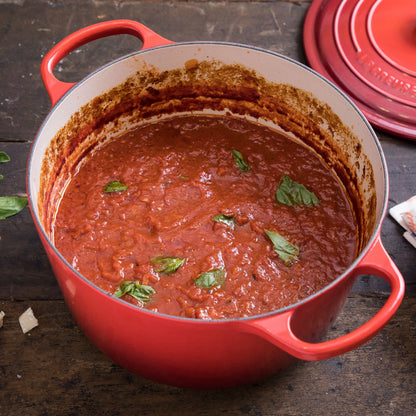 2026 Le Creuset Signature Cocotte en Fonte Émaillée 2 Quart – Couleur Cerise
