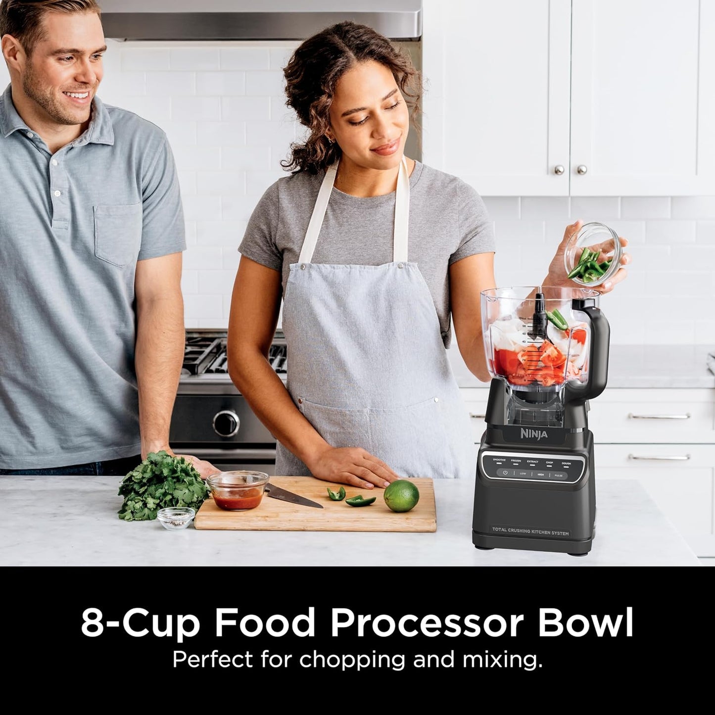2026 Ninja Mega Kitchen System, 1500W, Blender XL 72 oz et Robot Culinaire 8 Tasses avec (2) Gobelets To-Go 16 oz, Technologie Total Crushing - Smoothies, Glace Pilée, Purées, Pâte & Plus, Noir, BL770