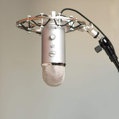2026 Logitech for Creators Microphone USB Blue Yeti (Noir)