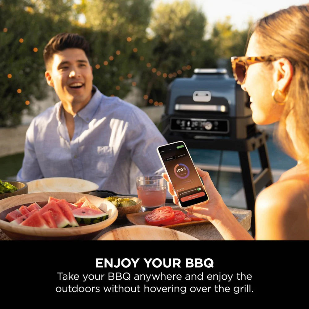 2026 Ninja Woodfire Pro Connect XL Barbecue et Fumoir Électrique avec Support et Housse