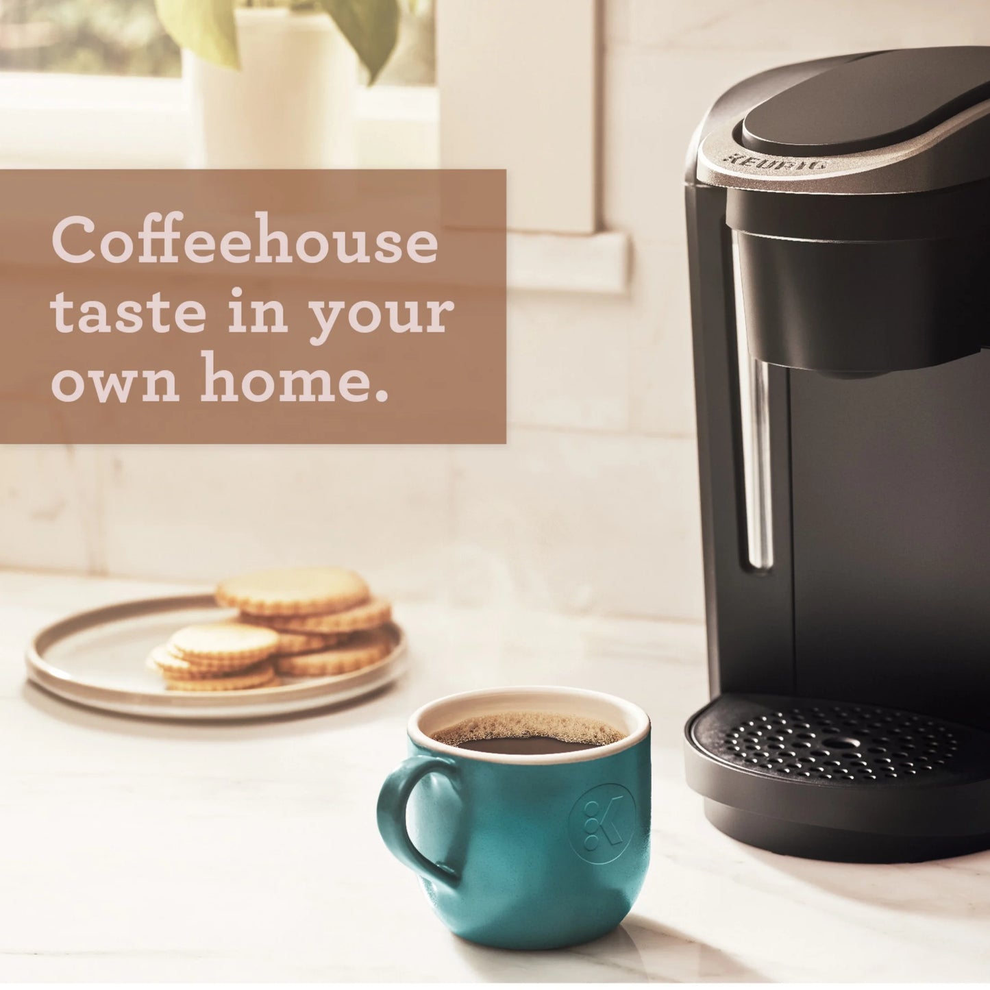 2026 Keurig K-Select Machine à Café à Dosettes K-Cup à Service Unique – Édition Vintage Rouge, Grand Réservoir et Fonction Strong Brew pour un Café Plus Intense