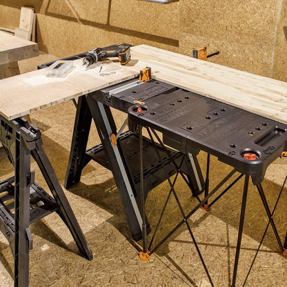 2026 Table de Travail et Chevalet Pliant 2-en-1 Worx Pegasus, Banc de Travail Portable Facile à Installer, 31" L x 25" P x 32" H, Léger avec Haute Capacité de Charge, WX051 - Inclut 2 Serres et 4 Brides