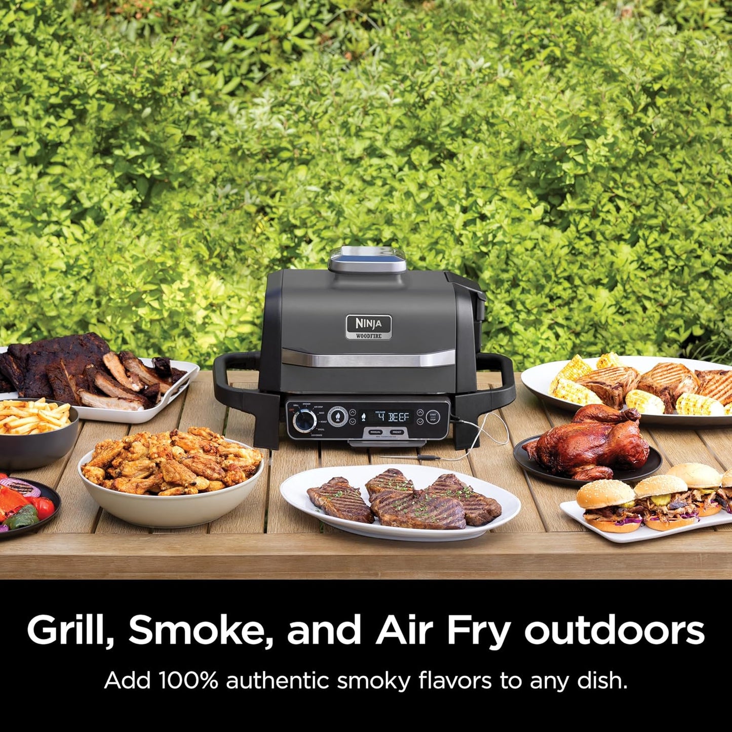 Ninja Woodfire Pro Gril et fumoir 7 en 1 avec thermomètre, friteuse à air, barbecue, pâtisserie, grillades, grillades, barbecue électrique portable pour extérieur, gris