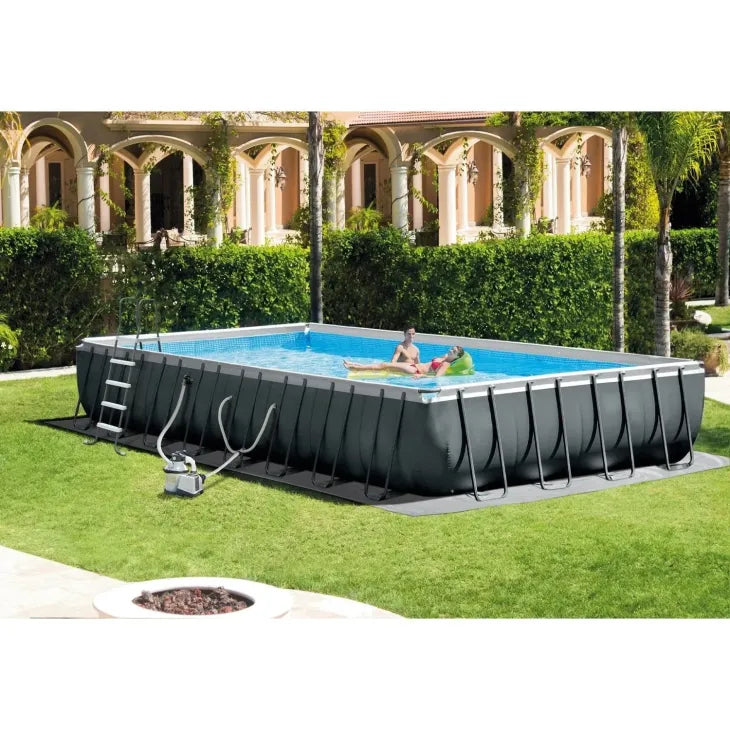 Piscine rectangulaire Ultra XTR Frame (9,75 m x 4,88 m x 1,32 m) avec pompe